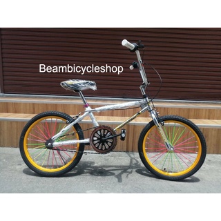 จักรยาน BMX ตัวถังไดมอนแบลค ชุบโครเมี่ยม วงล้อคละสี (สีของวงล้ออาจไม่ตรงตามรูป)