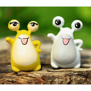 ตุ๊กตากบขนาดจิ๋ว ขาว-เหลือง 2pc/lot Frog Miniature Animals Fairy Garden Micro Landscape Figurine Bonsai Decor DIY Craft