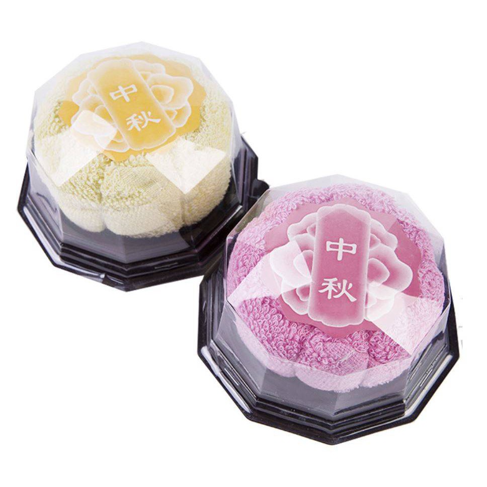 กล่องโดมใส่ขนมเหลี่ยมเพชร ขนาด 8x5 cm. ฐานสีดำพร้อมฝาใส จำนวน 100 ใบ