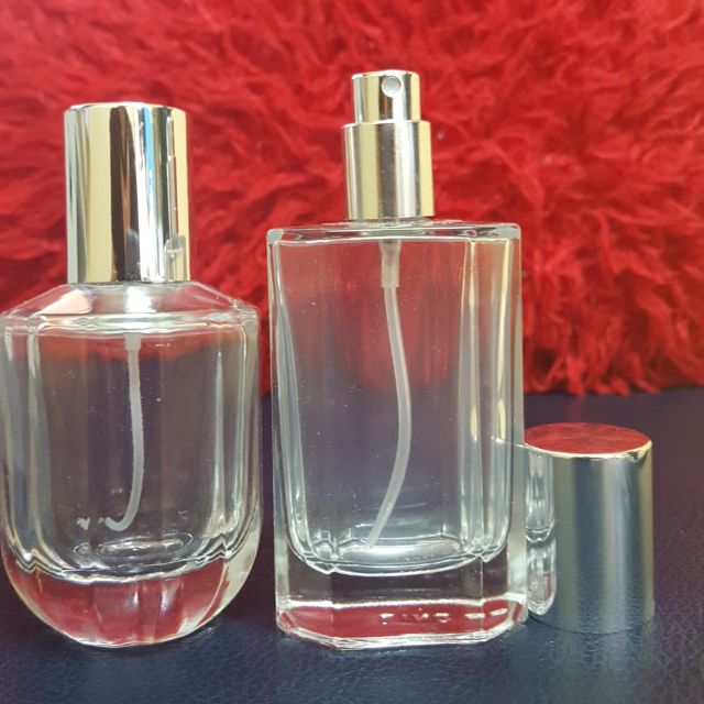 ขวดกลม, เหลี่ยมฝาเงินใส 50 ml ใบละ 30 บาทโหลละ 300