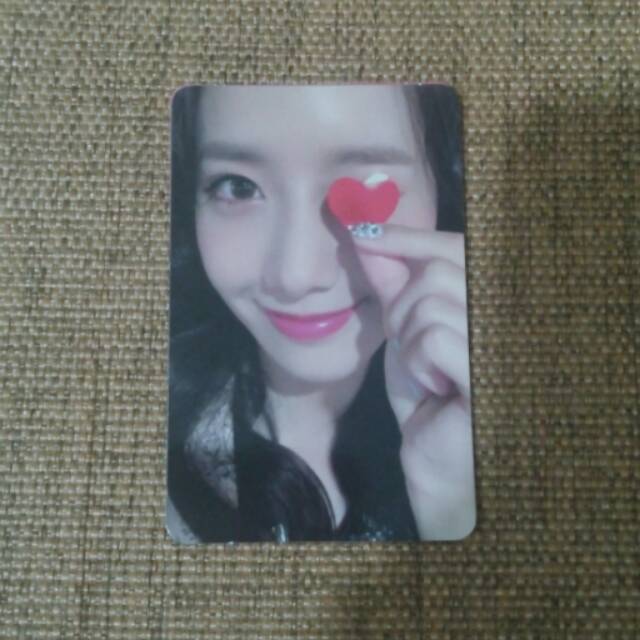 SNSD / Girls Generation (Holiday Night) - Yoona Photocard