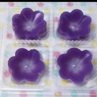 กล่องพลาสติกใส รุ่นฝาพับ (เบอร์BP4ช่อง)ใส่ขนมวุ้น ขนมไทย สวยงาม (รุ่นนี้ ไม่ล๊อก) แพคละ100ใบ