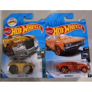 Hot Wheels รถเหล็ก American Muscle ทรงการ์ตูน 2 คัน