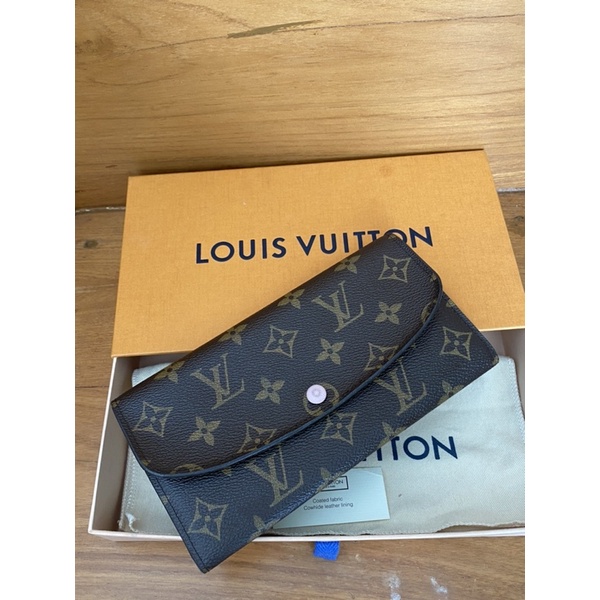 Louis Vuitton Emily wallet dc 18
