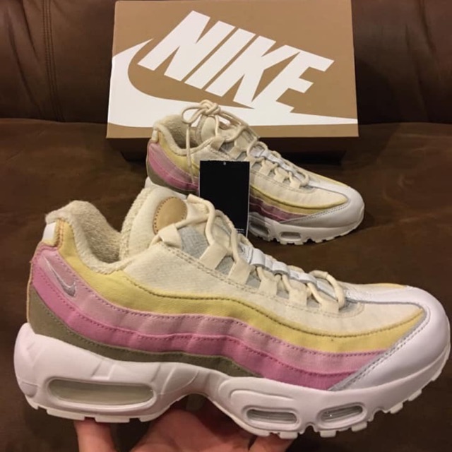 Nike air max 95 QS มือหนึ่ง