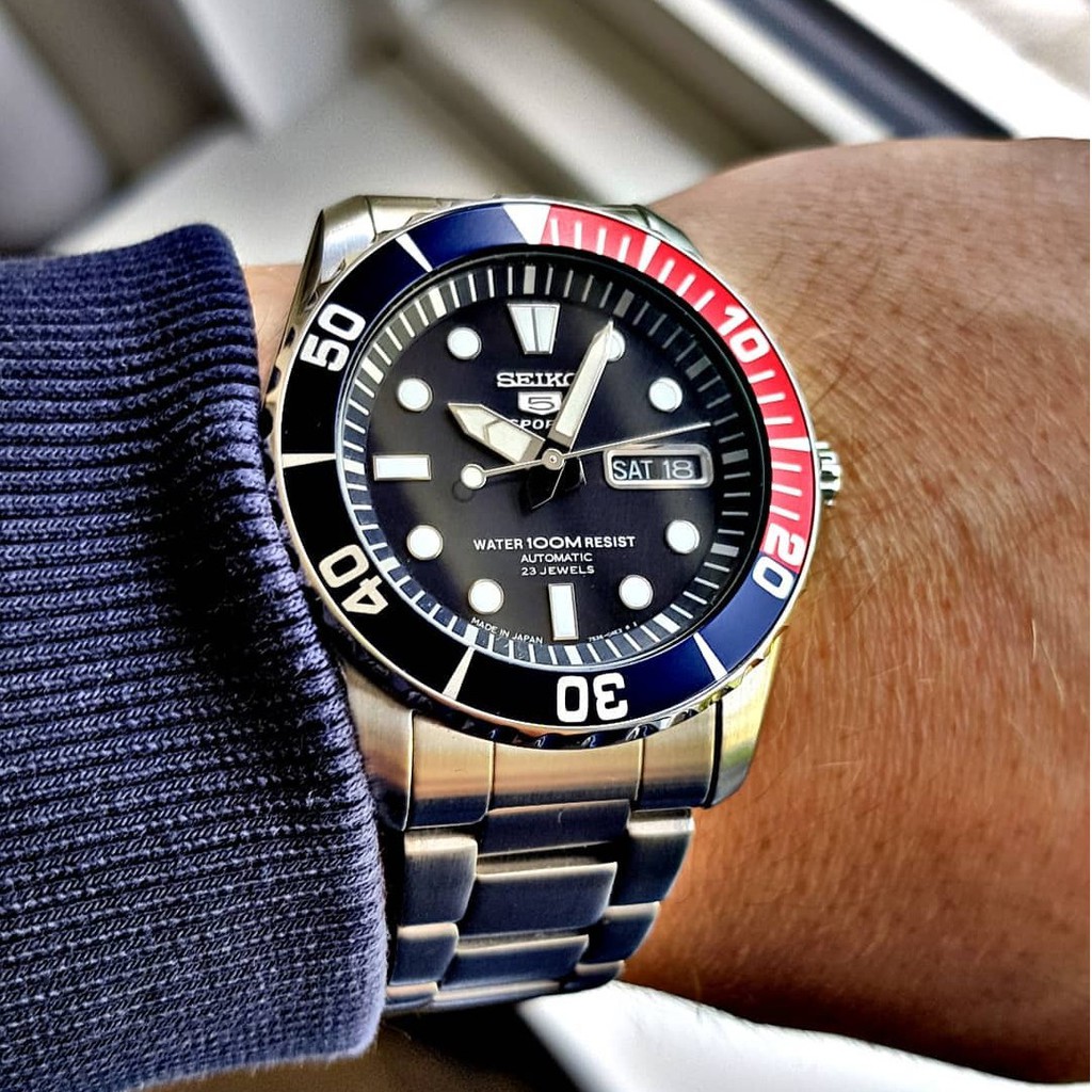 นาฬิกาข้อมือ Seiko 5 Sport Automatic รุ่น SNZF15J (รหัสตัวJ) Made in Japan หน้าเปปซี่