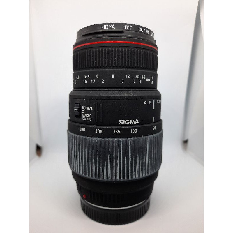 Sigma 70-300mm f4-5.6 dg macro for Sony mount A