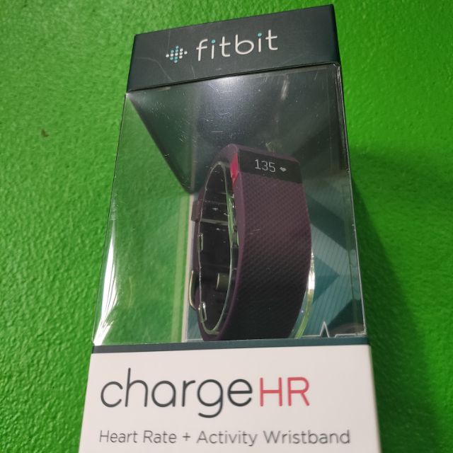Fitbit Charge hr มือหนึ่งแต่ราคามือสอง มาก่อนได้ก่อนครับ