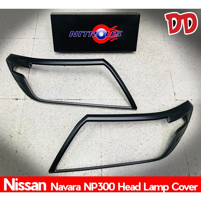 ราคาพิเศษ!!! ครอบไฟหน้า นาวาร่า Navara NP300 2014 2015 2016 2017 2018 2019 2020 สีดำด้าน
