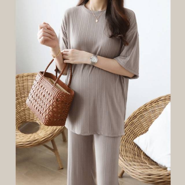 [พร้อมส่ง]🇰🇷Buying Office ชุดคลุมท้อง Piano Set (Top+Pants) ยืดหยุ่น ใส่สบาย กางเกงพยุงครรภ์ขายาว - รูปที่ 3