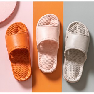 รองเท้า 3 ปุ่มนวด​  รุ่น  E10 แบบยาง นุ่ม เบา สัมผัสสบายเท้า ผ่อนคลายเมื่อสวมใส่