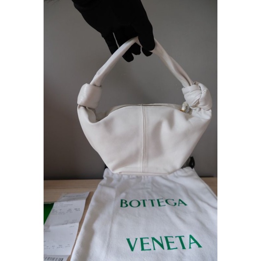 Bottega Veneta Teen Double Knot Shoulder Bag In White.   Used in good condition !