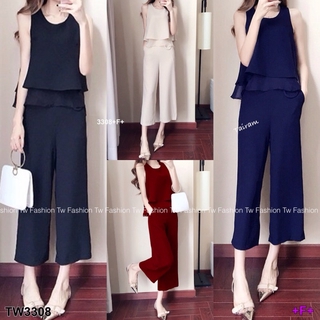 👗Pfashion [ส่งไว!!🚛] P3308 เซททรงครอปแขนกุด ต่อชีฟอง กับกางเกงขายาว 6 ส่วนCropped sleeveless set with chiffon