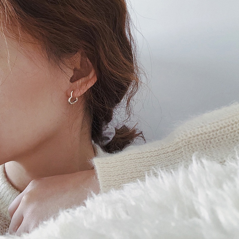 Roselife ต่างหูห่วง ชุบเงิน S925 รูปหัวใจ ป้องกันอาการแพ้ สไตล์เกาหลี เครื่องประดับแฟชั่น สําหรับผู้หญิง 1 คู่
