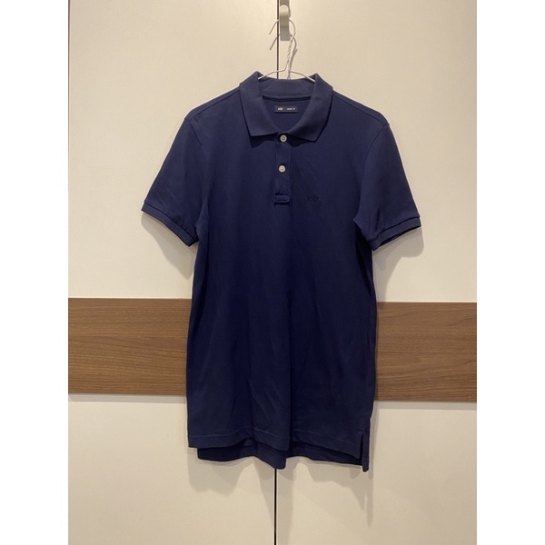 เสื้อโปโลชาย คอปก AIIZ มือสอง สีกรม (ตรงคอสีซีดนิดนึงค่ะ)