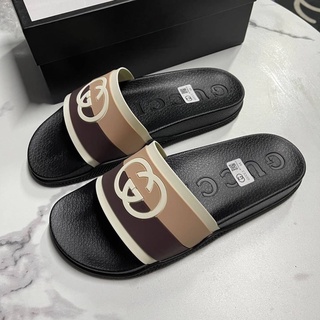 รองเท้าแตะ GC Mens Interlocking G slide sandal แบบสวม