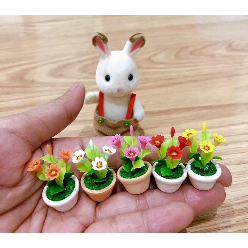 กระถางดอกไม้ขนาดจิ๋ว สูง 2.7 cm. ราคา/ชิ้น