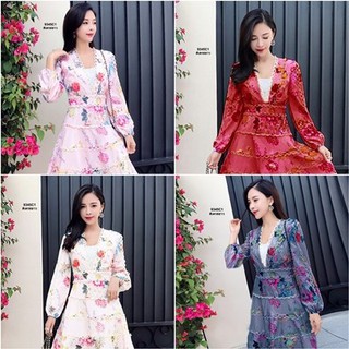 Dress ชุดเดรสยาว คอแต่งลูกไม้ พิมลายดอกไม้ทั้งตัว เนื้อผ้าหางกระรอก มีซิปหลัง งานสวยดีเทลเนื้อผ้าใส่สบายมาก