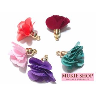 Mukie shop DIY พู่ดอกไม้ (3cm) 4ชิ้น/แพ็ค DIYเครื่องประดับ