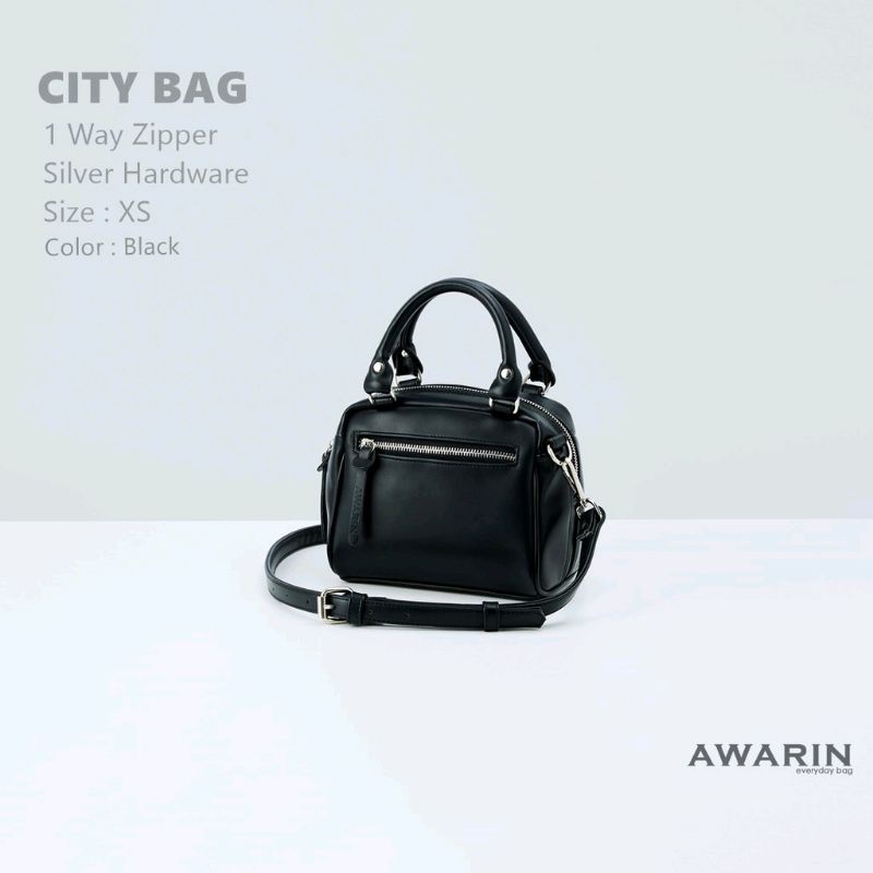 กระเป๋า awarin สีดำ มือสอง
