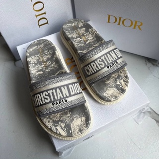 CHRISTIAN D/OR SANDAL