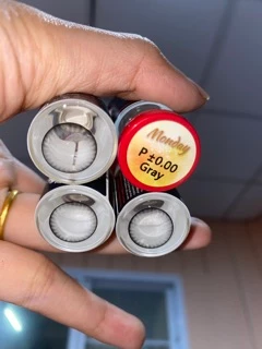 Monday ( pitchy lens ) ขนาดตาโต มีค่าสายตา
