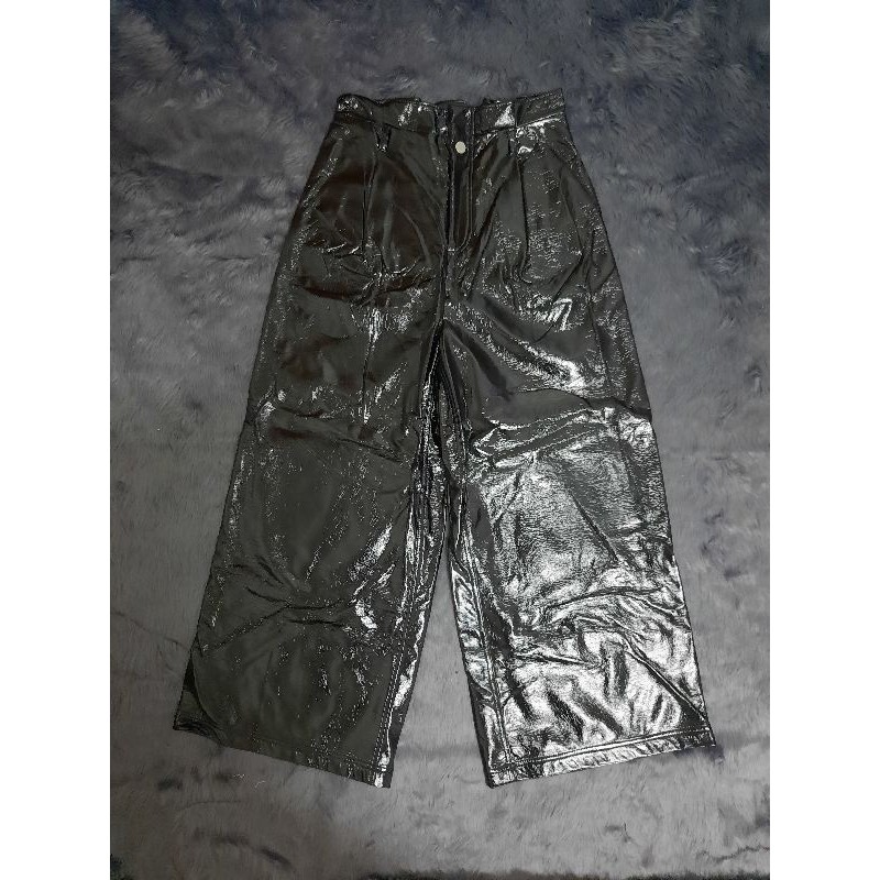 กางเกงหนังแก้วสีดำ matter makers