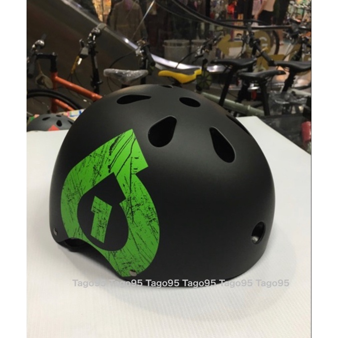 หมวกกันน็อค 661 Dirtlid M/L แท้ 100% สวย เท่ห์ไม่เหมือนใคร U.S.A. Brand and Design