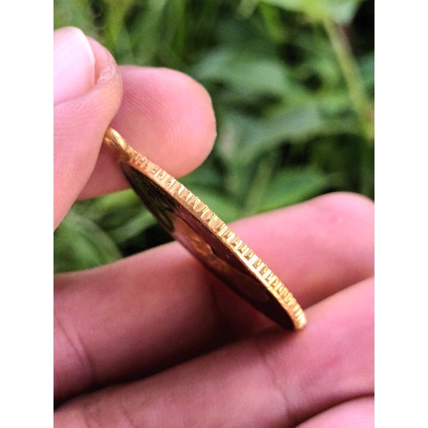 เหรียญพระอุปัชฌาย์คง(หลวงพ่อคง ธัมมโชโต) วัดบางกะพ้อม รุ่นแรก เนื้อทองคำลงยาสีแดง(ทองคำ 96.5%)ขอบสตางค์