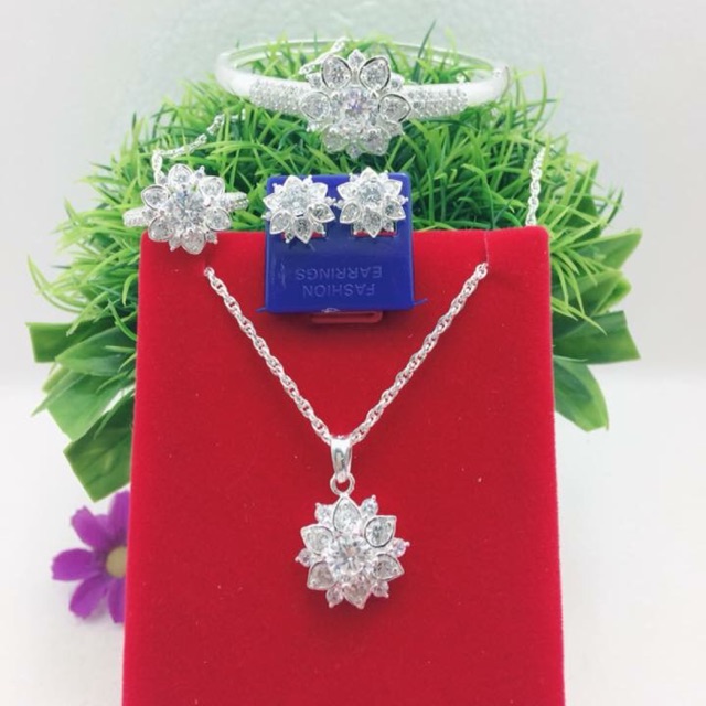 SILVER JEWELRY ชุดดอกบัว