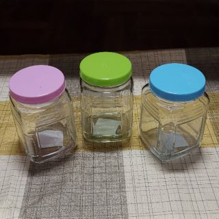 ขวดโหลแก้วทรงสี่เหลี่ยมขนาด680ml.