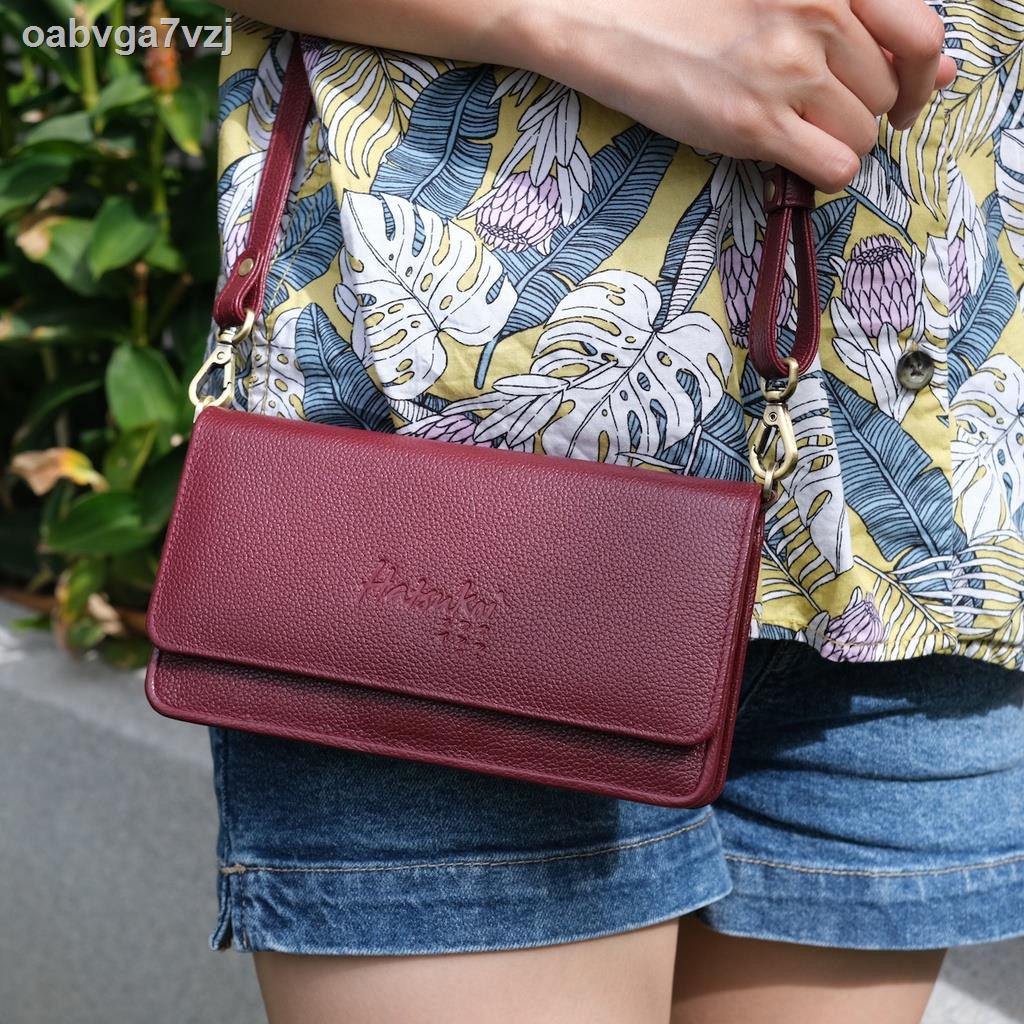 ▼۩🔥ขายดีมาก!! กระเป๋าสตางค์สะพายได้ ใส่มือถือได้🔥กระเป๋าสตางค์ใบยาวหนังวัวแท้ รุ่น Suna (Hatsukoi Le