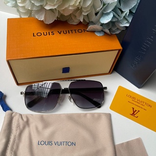 Louis vuitton Z0929 🤩🤩🤩ทรงเหลี่ยม