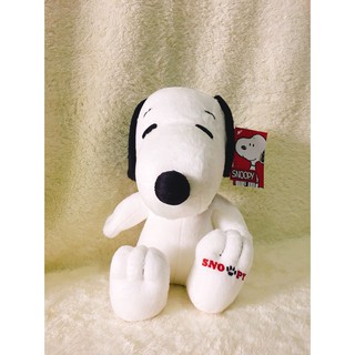 ตุ๊กตา snoopy ท่านั่ง ลิขสิทธิ์