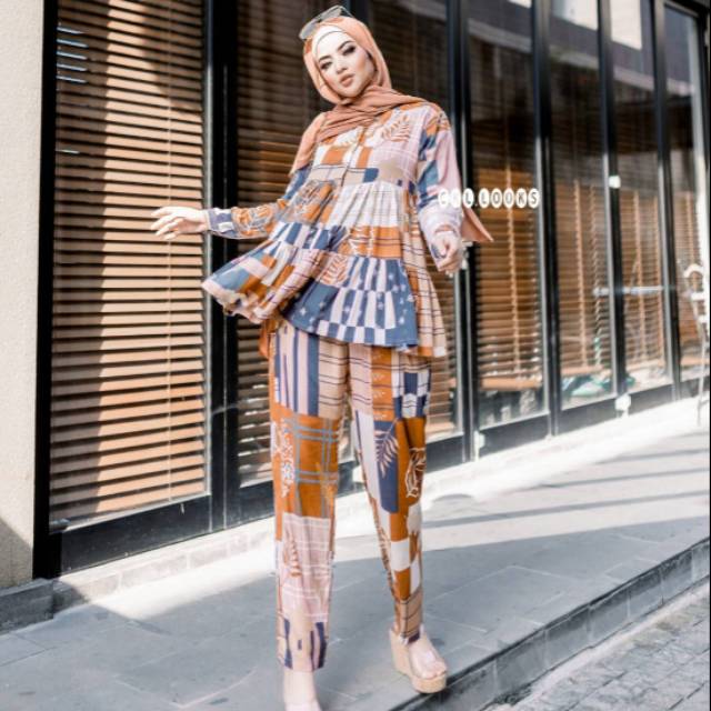 ต้นฉบับ CKL LOOKS PAJAMAS OPOR 16 JUNE MASAKINI PAJAMAS