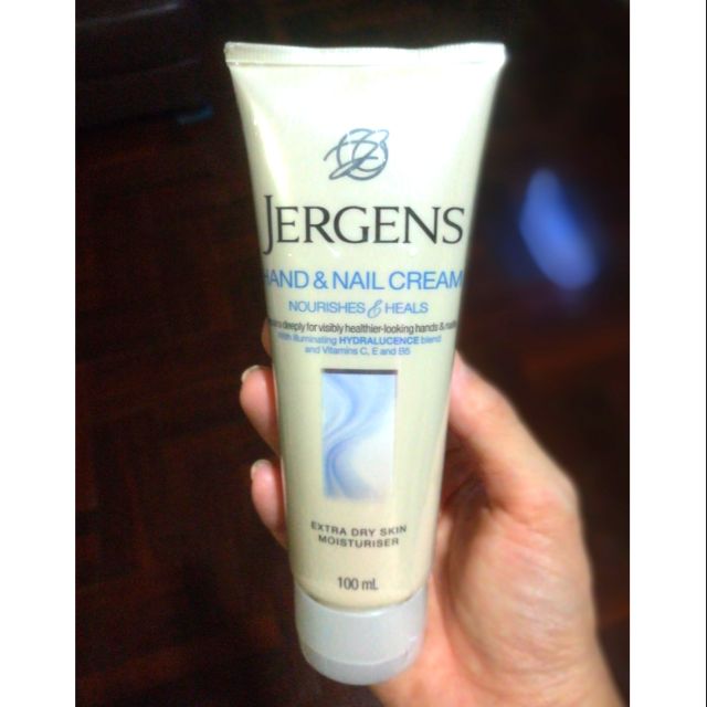 Jergens Hand&Nail cream extra dry skin moisturiser ครีมทามือ