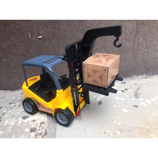 รถโฟล์คลิฟท์ มีกล่อง คละสี ยาว 30cm *** รถของเล่นลดรคา รถขนของ รถบรรทุก Forklift รถของเล่น แมคโคร แทรกเตอร์ เครน เกรดดิน