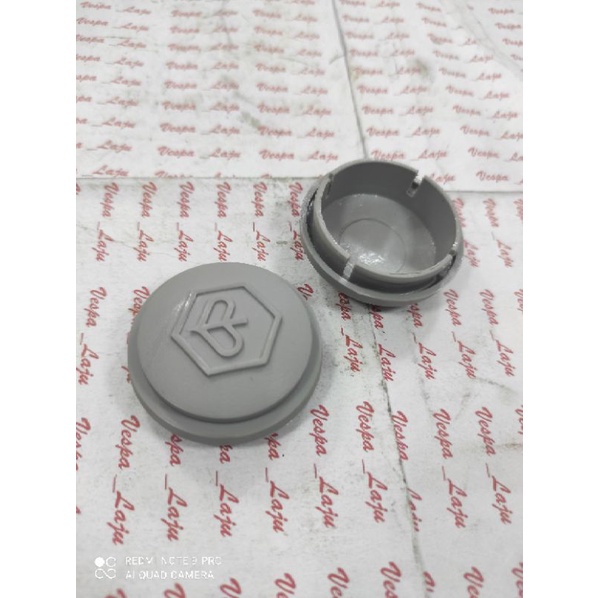 ปิดน็อตเพลาหน้า Vespa Excel Danmotor 22 ตัว Hubcaps