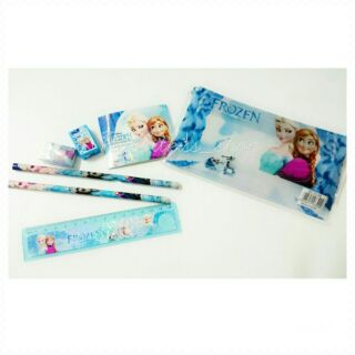 Set เครื่องเขียน  ตามรูปจร้า