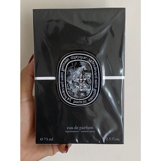 รุ่นเล็ก มี (two) DIPTYQUE  FLEUR DE PEAU   Eau De Parfum 2.5 oz. | 100 ml. NEW &amp; SEALED  • 5,500฿ ปกติ  • inbox 100ml