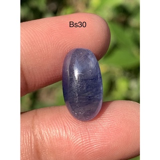 Bs30 พลอยไพลิน ธรรมชาติ  Blue sapphire เผาใหม่อาฟริกา จำนวน 1 เม็ด น้ำหนัก 10.70กะรัต ขนาด 15.5x8.5x7.2 มม