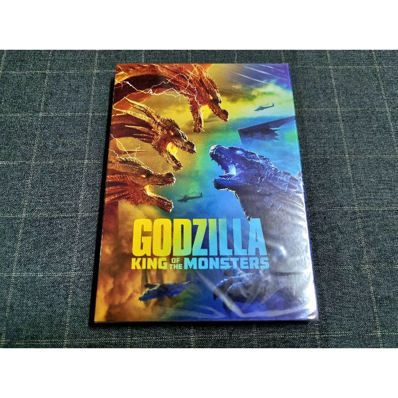DVD 2 Disc ภาพยนตร์แอ็คชั่นสุดยิ่งใหญ่อลังการ "Godzilla King Of The Monsters / ก็อดซิลล่า ราชันแห่งมอนสเตอร์" (2019)