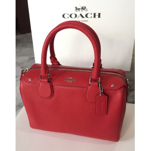 ส่งฟรี! Coach แท้ F57521 กระเป๋าทรงหมอนเล็ก สีแดง Mini Bennett Satchel in Crossgrain Leather
