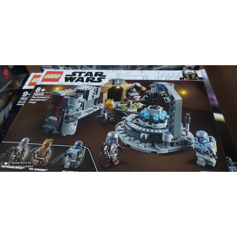 Lego The Armorer’s Mandalorian Forge 75319