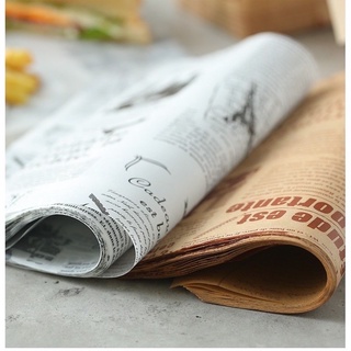 กระดาษไขรองอบลายหนังสือพิมพ์ กระดาษไขรองอบขนม ขนาด 16x16 cm (แพ็ค 100 ใบ)
