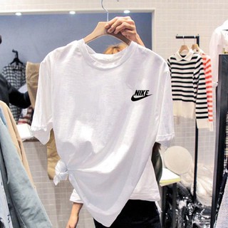 เสื้อครอปสายฝอ - กระเป๋าข้าง NIKE เสื้อยืดคุณภาพสูง