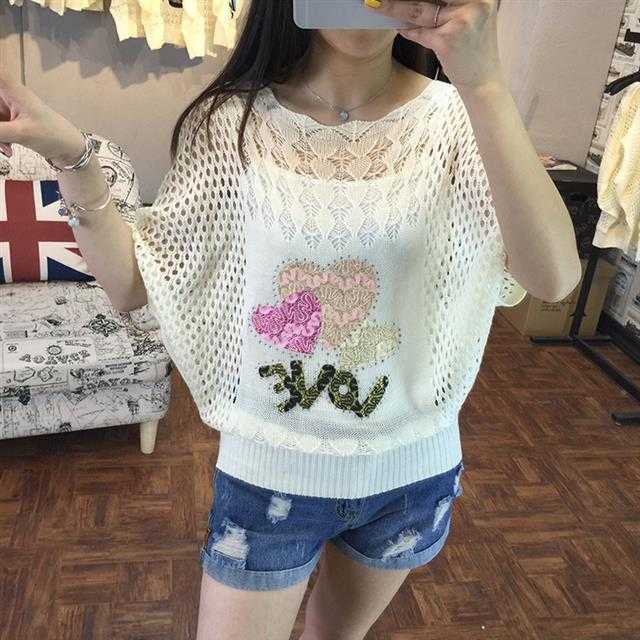 เสื้อยืดผู้หญิงกลวงหลวมแขนสั้นถักด้านบน