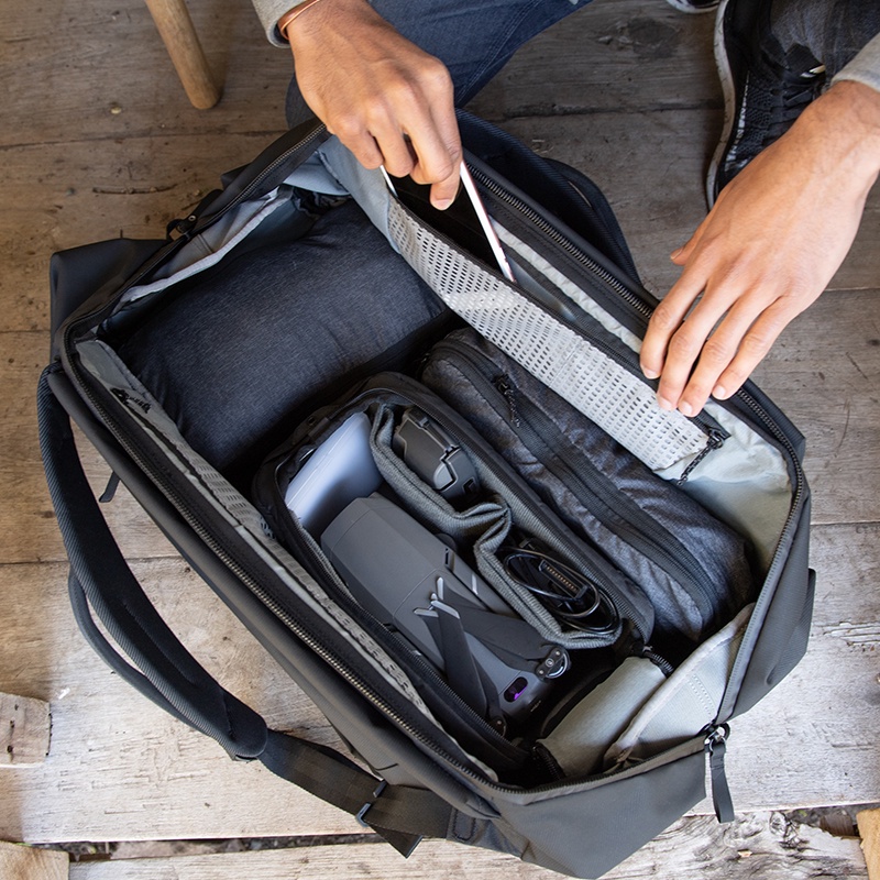 Peak Design Travel Duffelpack 65L กระเป๋าเดินทาง กระเป๋าสะพายหลัง ความจุ 65 ลิตร
