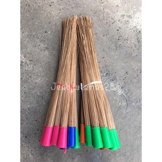 ไม้กวาดทางมะพร้าว แบบกำ (ขนาดจัมโบ้) กวาดน้ำ ราคา 39 บาท/1 ชิ้น