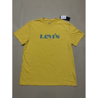 LEVIS เสื้อยืดคอกลมผู้ชาย Graphic สีเหลืองและม่วง ราคาป้าย 990 บาท ขนาด L อก 46 นิ้วเสื้อยืดแขนสั้น ใหม่ ของแท้